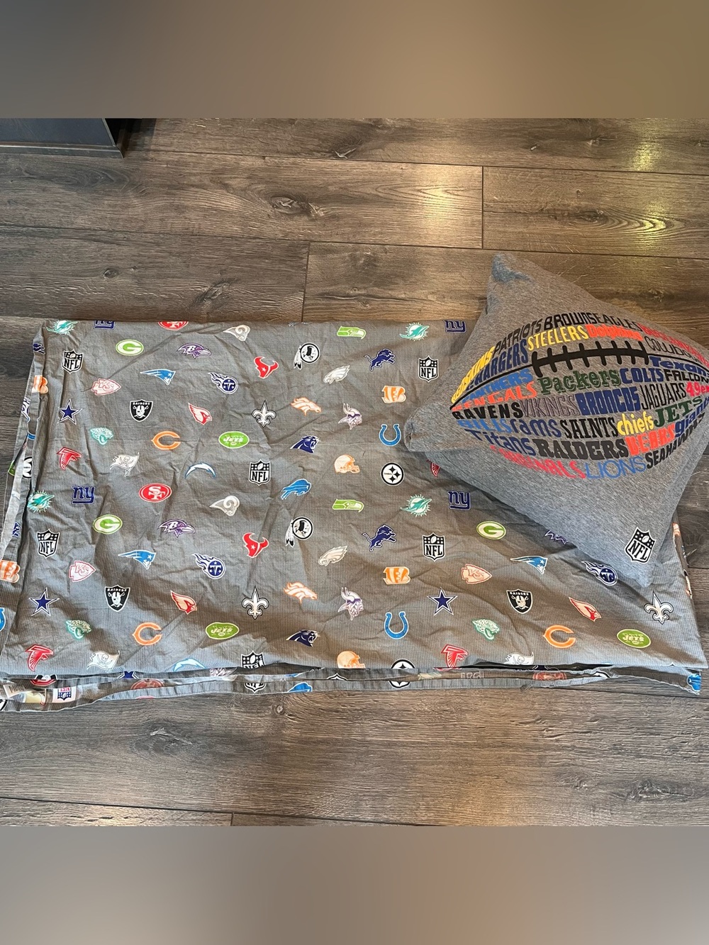 Pottery Barn PB Teen Football NFL Gray Full Flat Sheet & Decorative Pillow